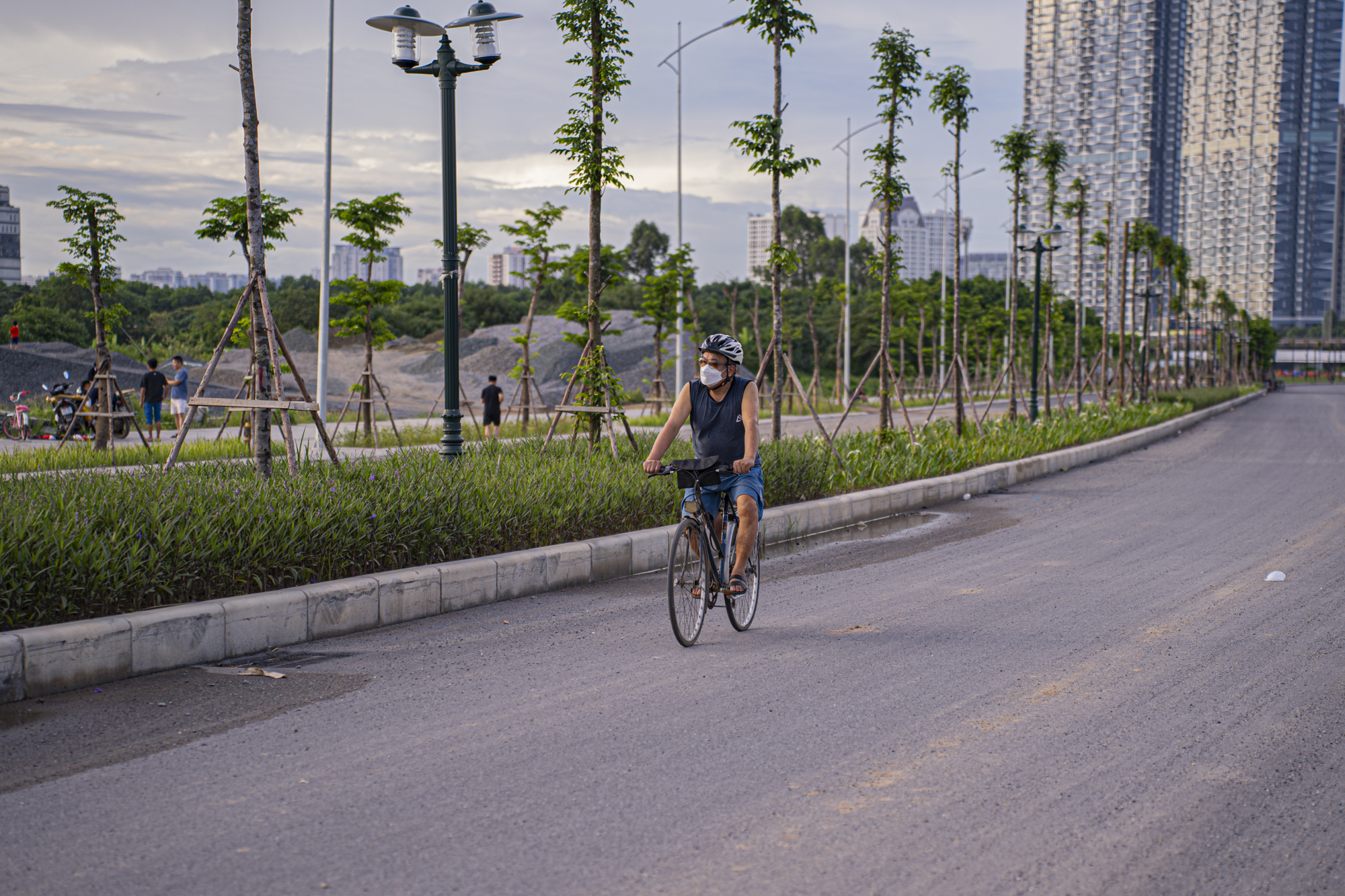 Toàn cảnh tuyến đường dài 2,6 km “nóng” bậc nhất khu Tây Hà Nội, nối hàng loạt dự án lớn của Vinhomes, Nam Cường, Lã Vọng, FLC…- Ảnh 4.